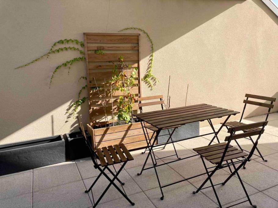 Quai Sud - Gare, 100 M2, Parking, Wifi, Superette, Lave Linge Apartment Angers Ngoại thất bức ảnh